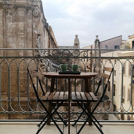 Le Stanze Di Federico E Costanza Luxury Apartments Палермо Екстериор снимка