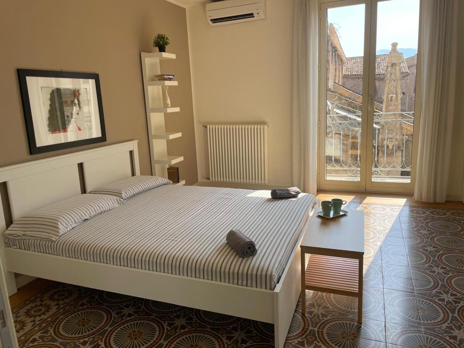 Le Stanze Di Federico E Costanza Luxury Apartments Палермо Екстериор снимка