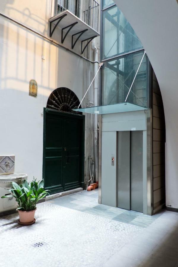 Le Stanze Di Federico E Costanza Luxury Apartments Палермо Екстериор снимка